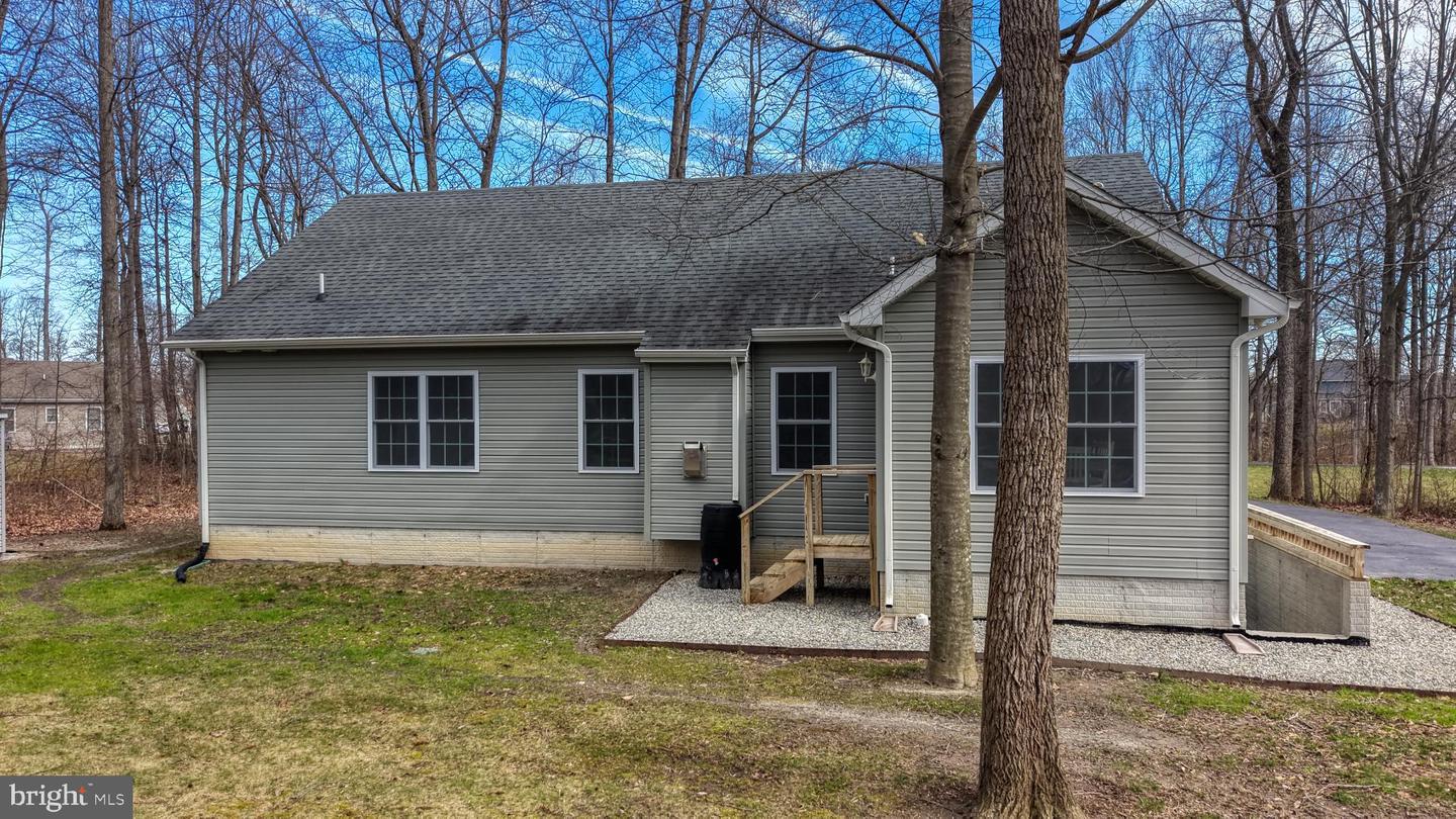 202 E BUCK Pt Rd CLAYTON, DE 19938
