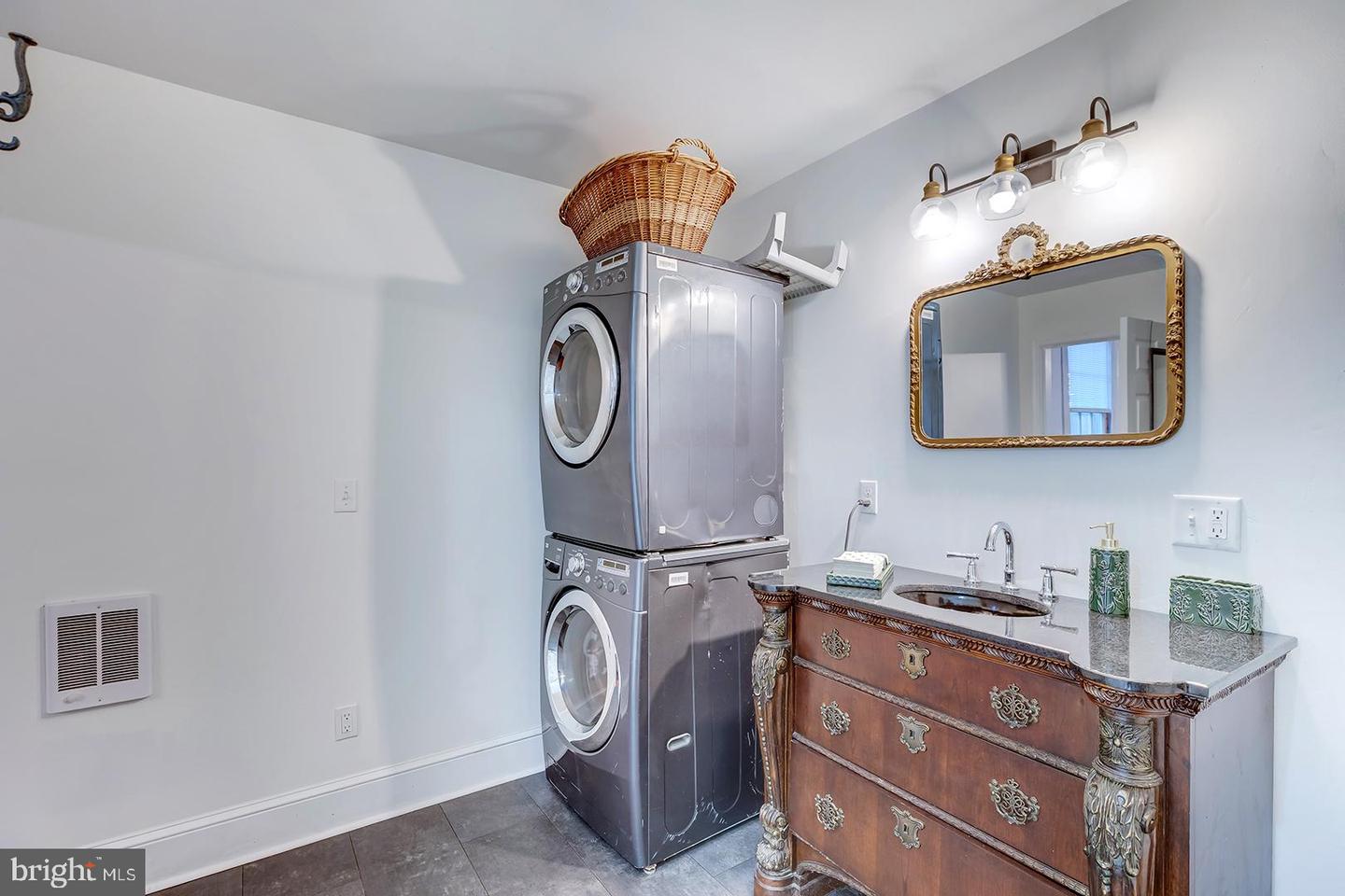 205 FISHER Ave MILFORD, DE 19963