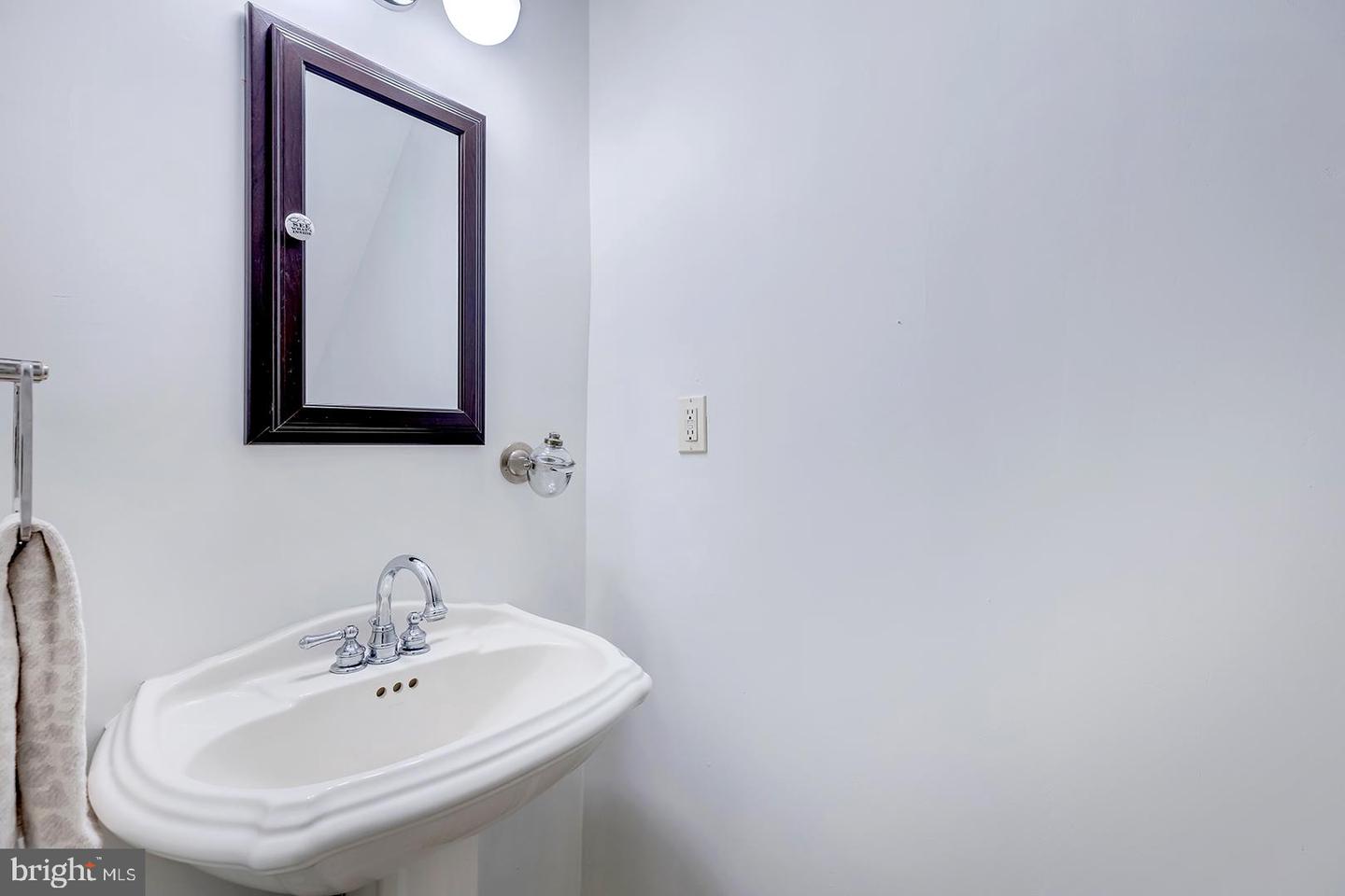 205 FISHER Ave MILFORD, DE 19963