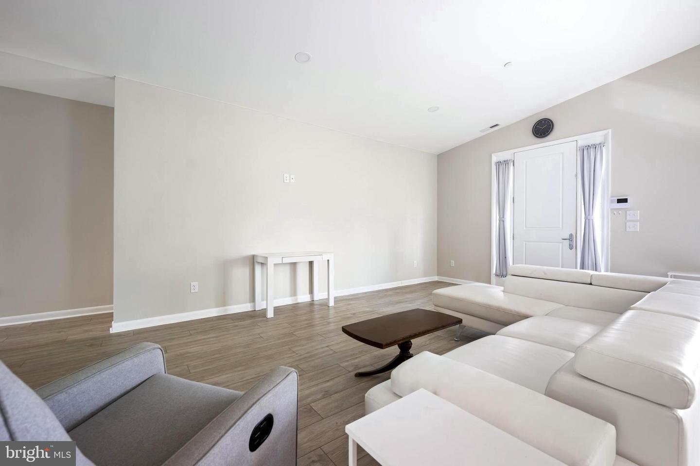 8703 COASTAL Hwy OCEAN CITY, MD 21842