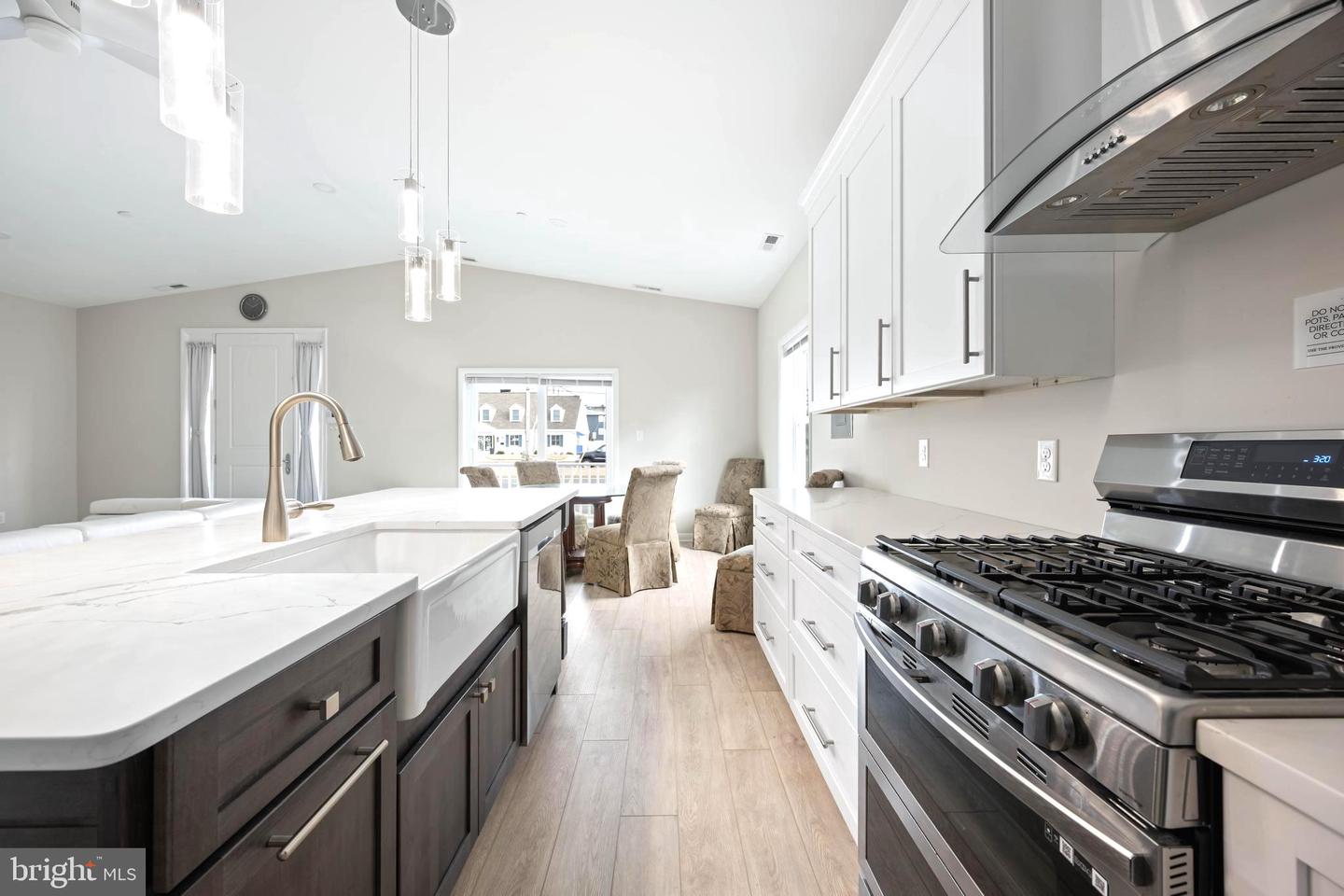 8703 COASTAL Hwy OCEAN CITY, MD 21842