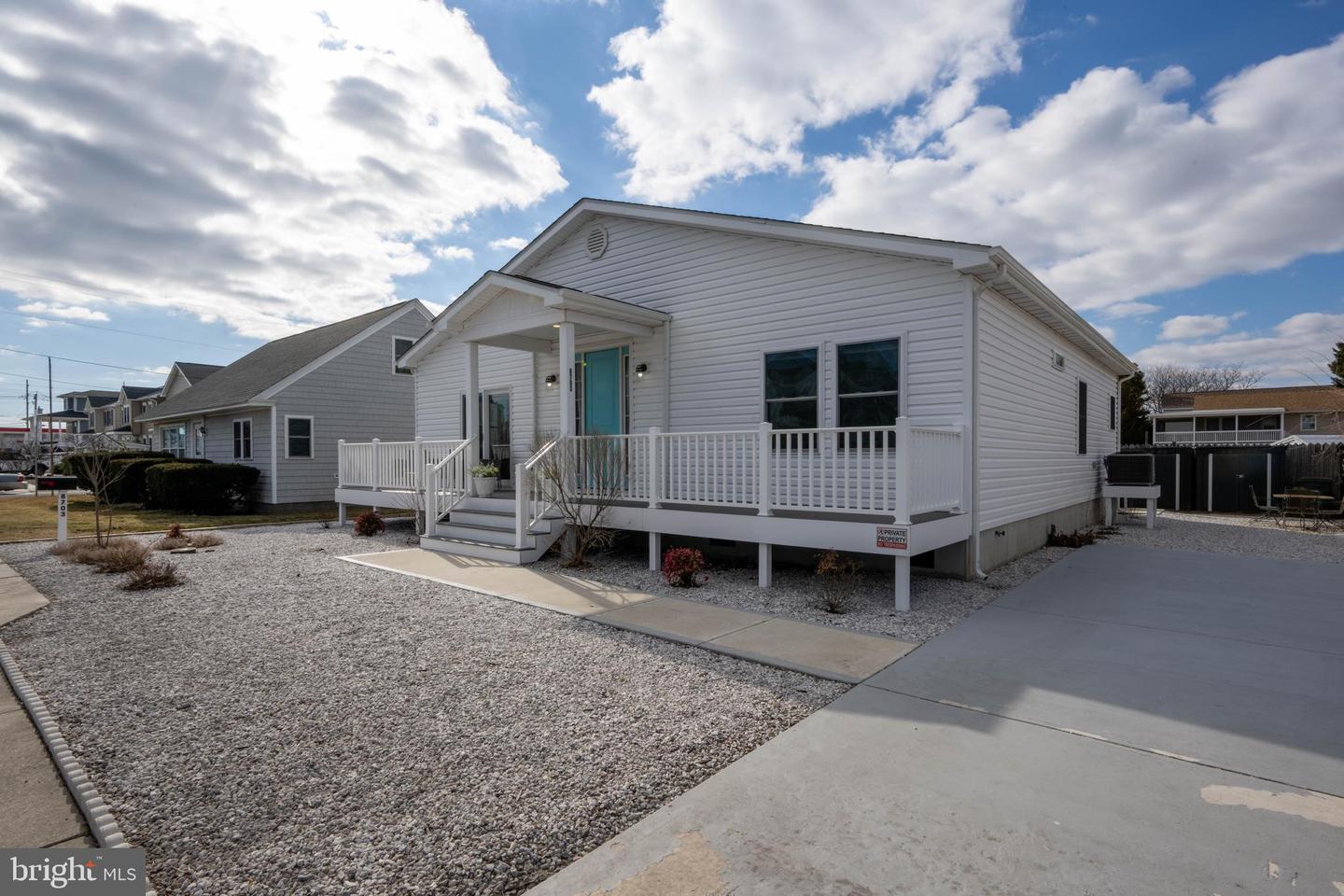 8703 COASTAL Hwy OCEAN CITY, MD 21842