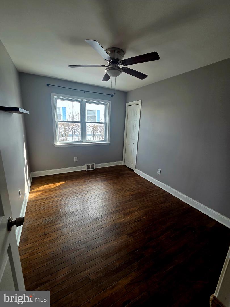 38 LEA Rd NEW CASTLE, DE 19720