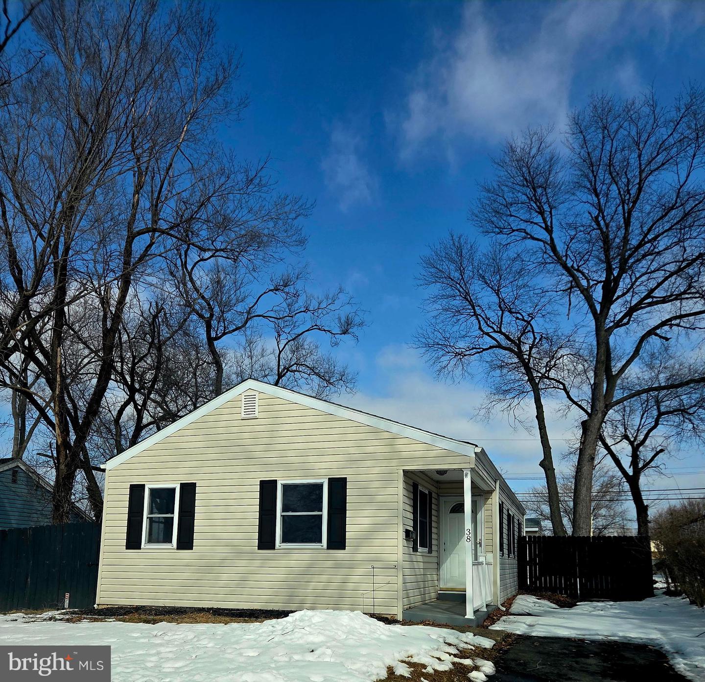 38 LEA Rd NEW CASTLE, DE 19720