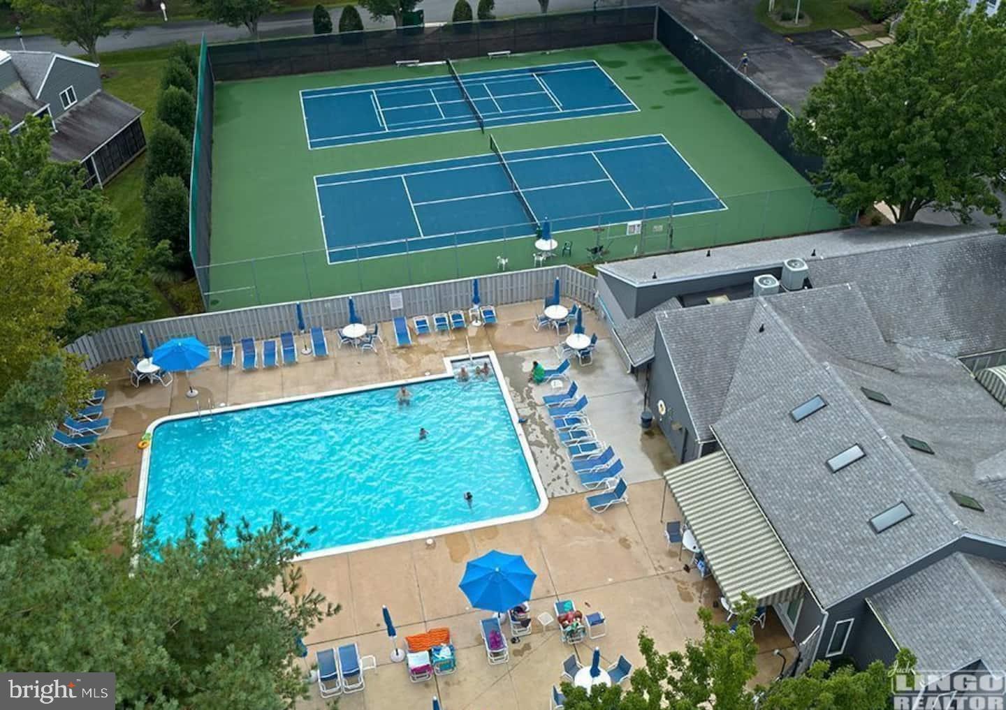 3300 SANIBEL Cir #3301 REHOBOTH BEACH, DE 19971