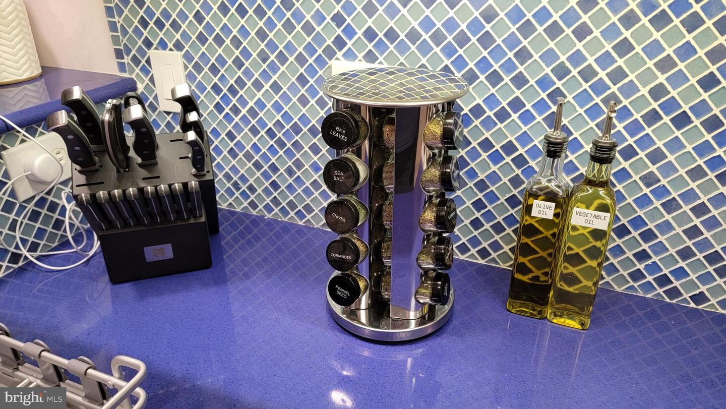 3300 SANIBEL Cir #3301 REHOBOTH BEACH, DE 19971