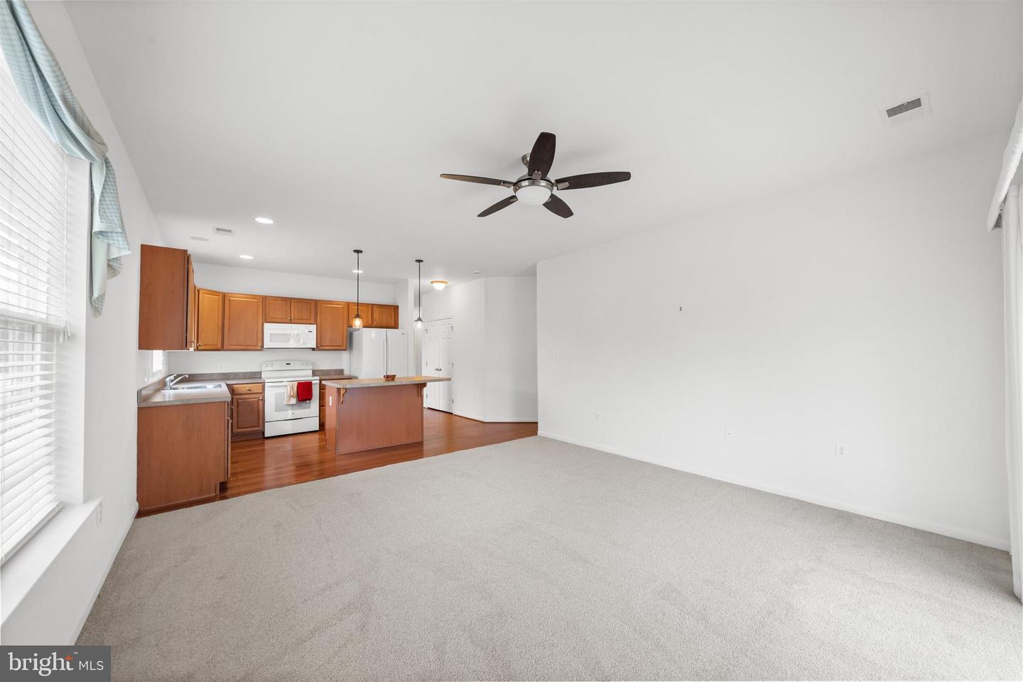 64 GRAND NATIONAL Ln NEWARK, DE 19702