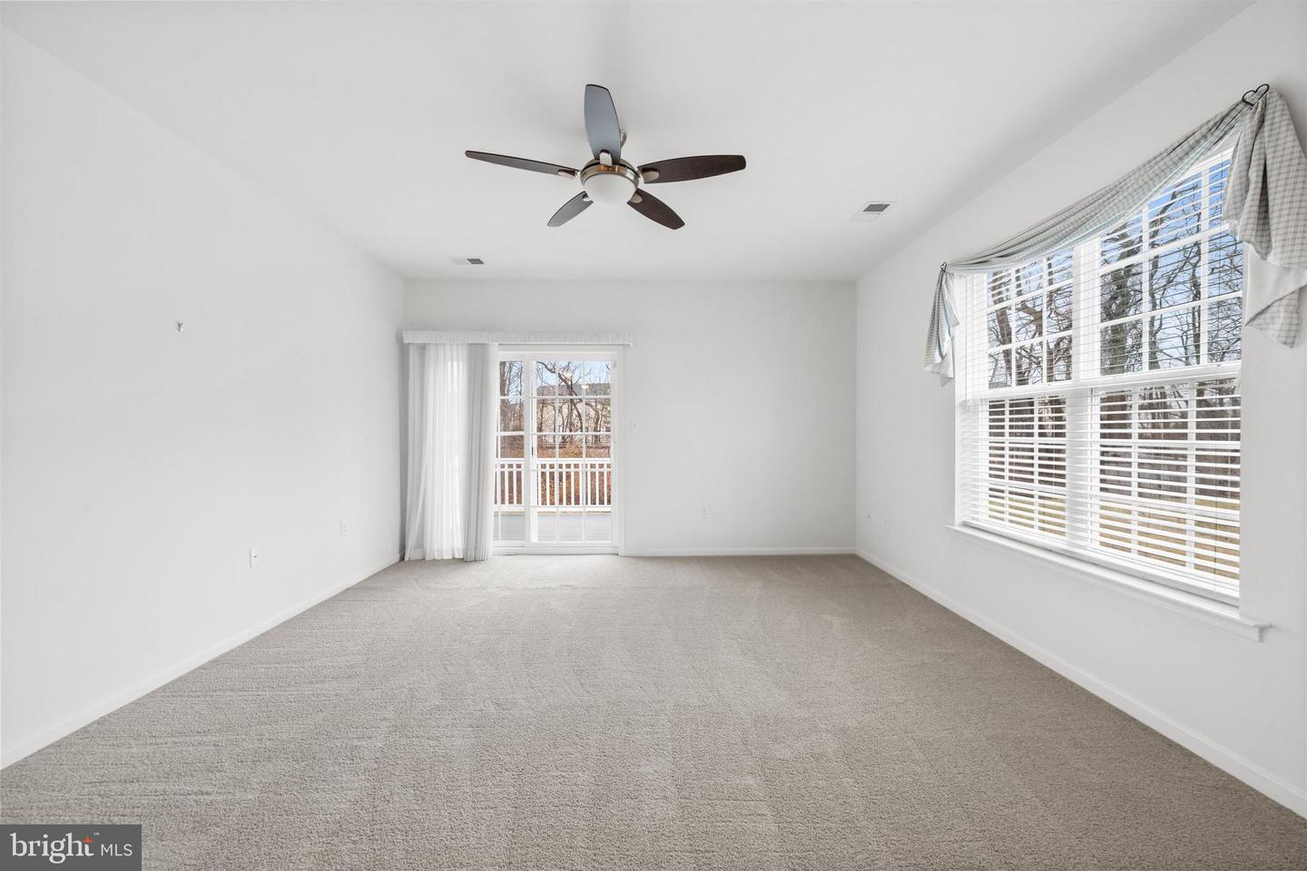 64 GRAND NATIONAL Ln NEWARK, DE 19702