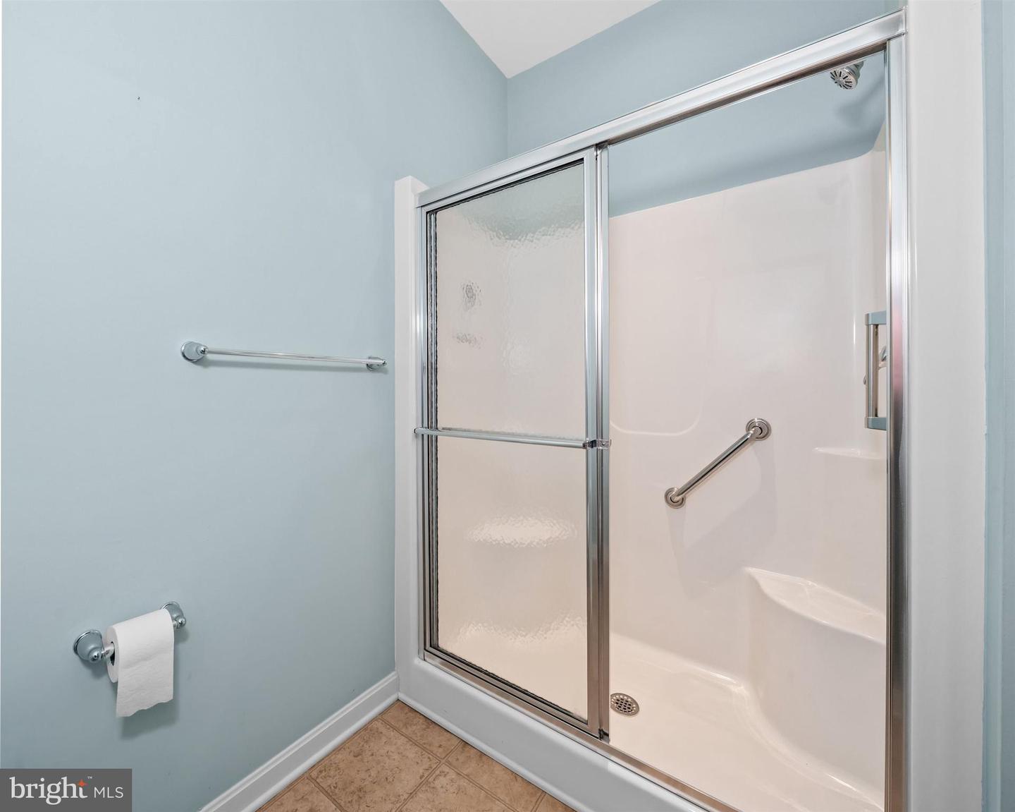 64 GRAND NATIONAL Ln NEWARK, DE 19702