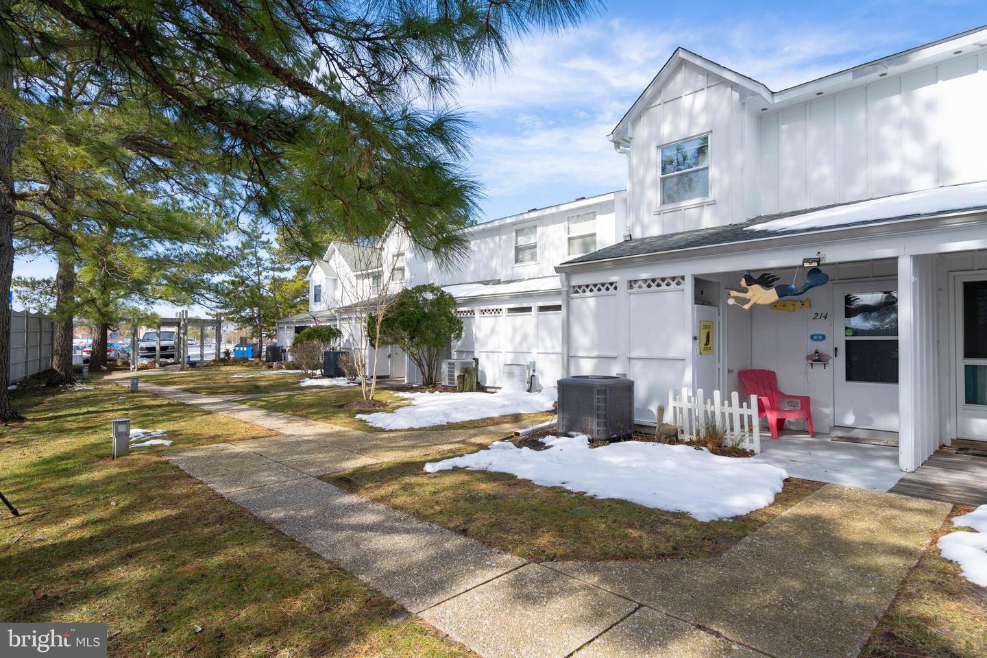 38256 HUMMINGBIRD Ln #214 SELBYVILLE, DE 19975