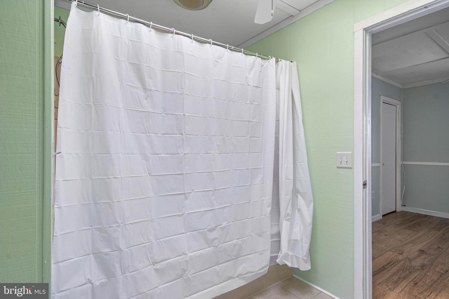 38256 HUMMINGBIRD Ln #214 SELBYVILLE, DE 19975