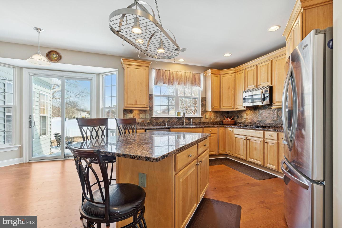 8307 BANISTER Rd SEVERN, MD 21144