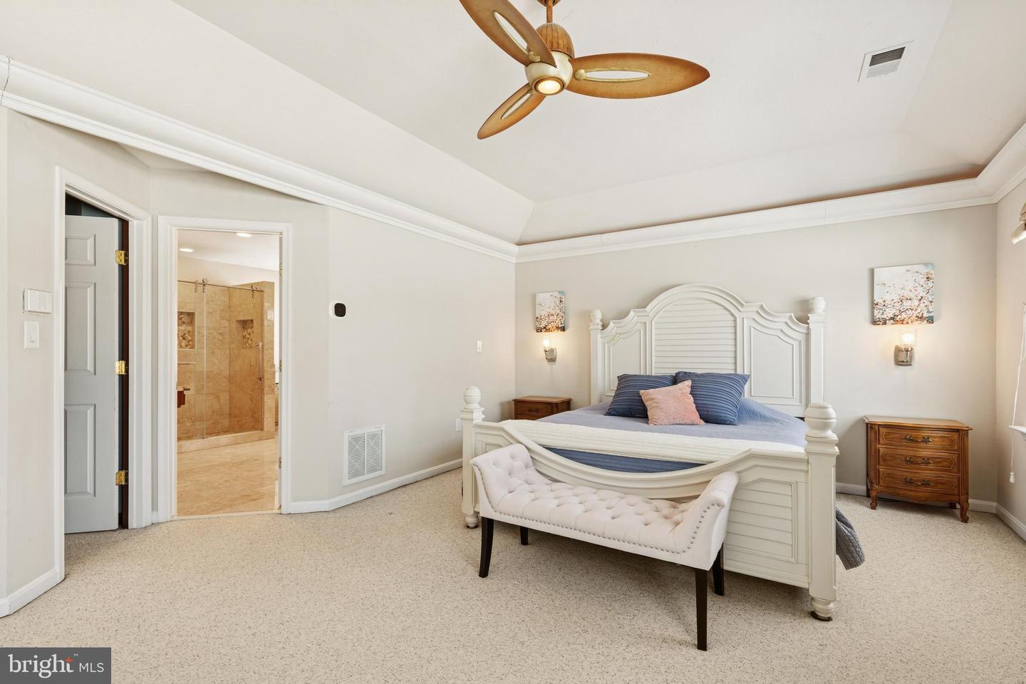 8307 BANISTER Rd SEVERN, MD 21144