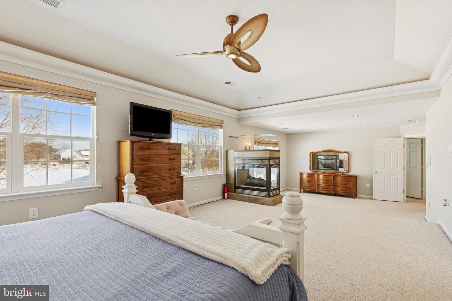 8307 BANISTER Rd SEVERN, MD 21144