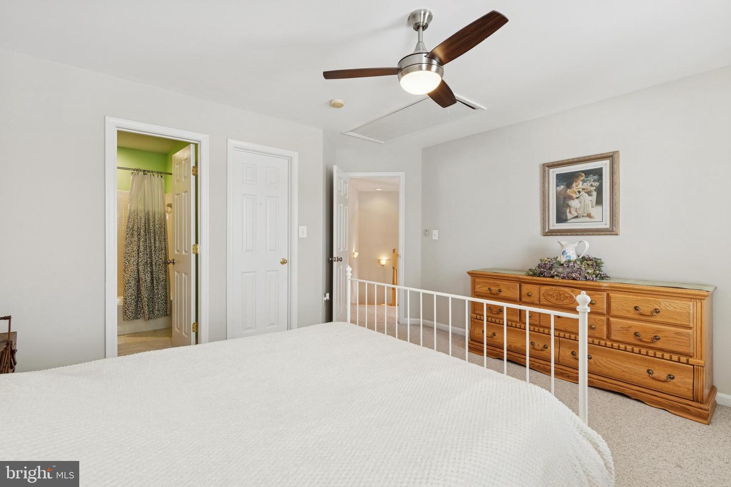 8307 BANISTER Rd SEVERN, MD 21144