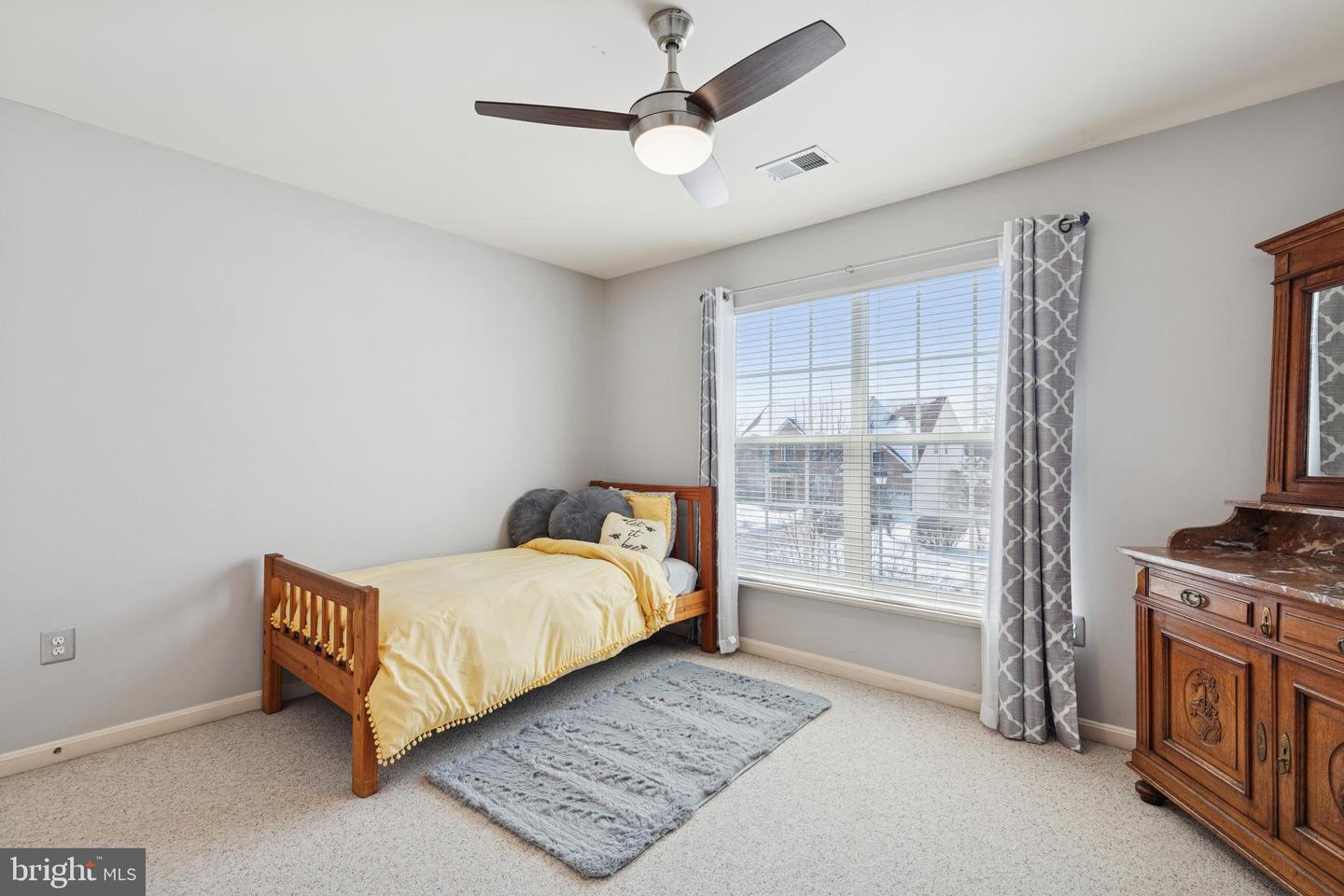 8307 BANISTER Rd SEVERN, MD 21144