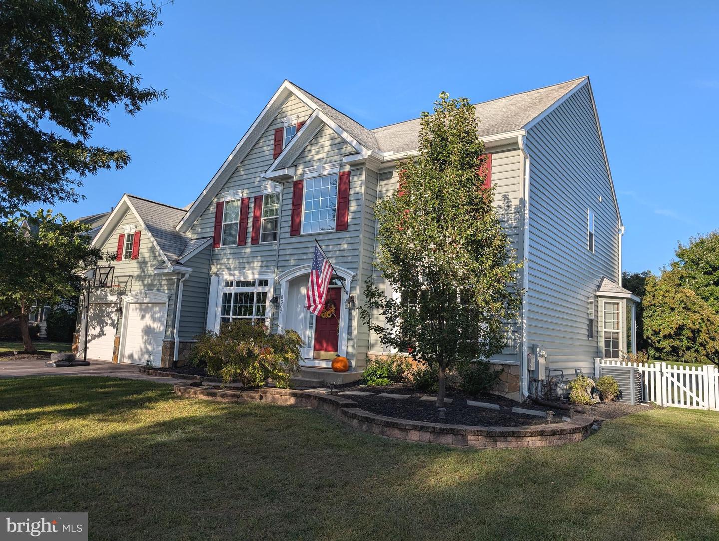 8307 BANISTER Rd SEVERN, MD 21144