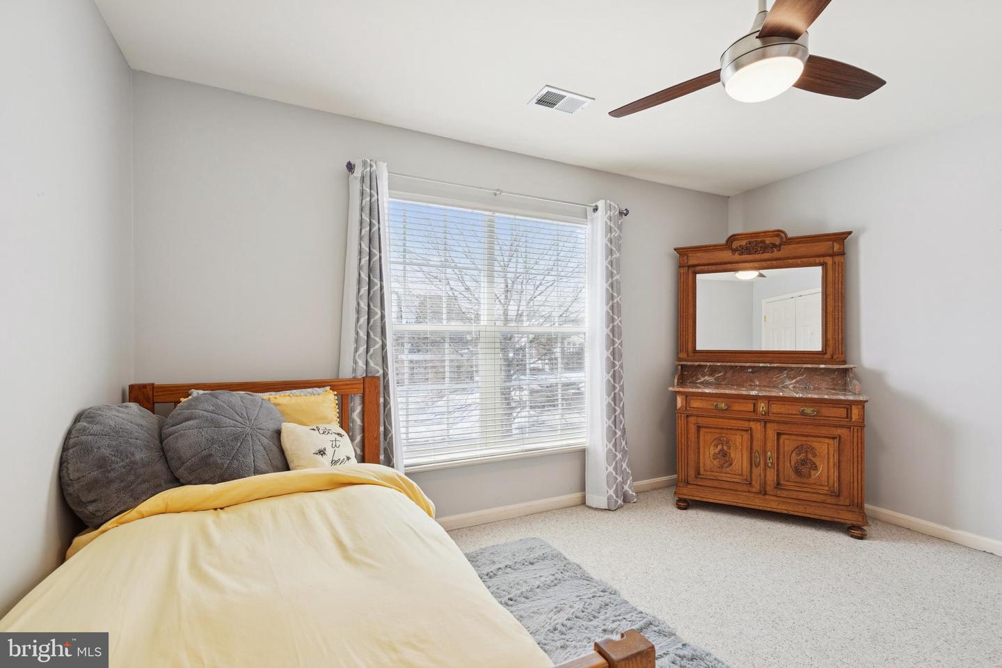 8307 BANISTER Rd SEVERN, MD 21144