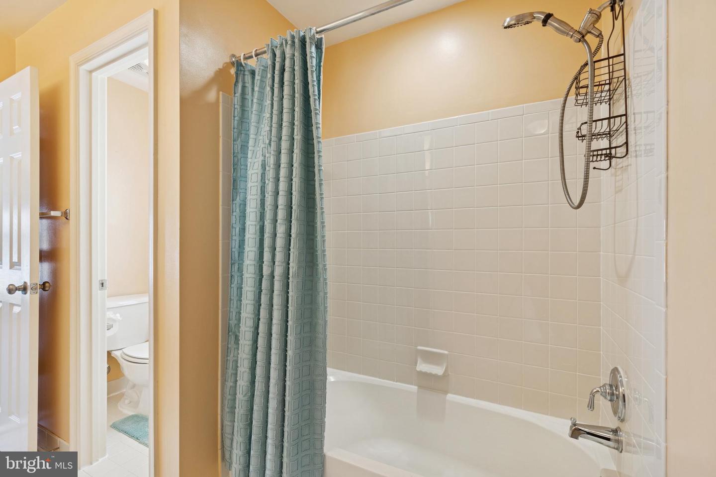 8307 BANISTER Rd SEVERN, MD 21144