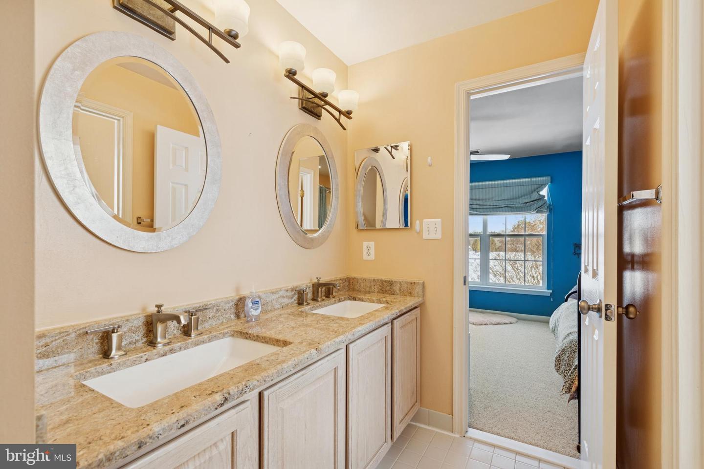 8307 BANISTER Rd SEVERN, MD 21144