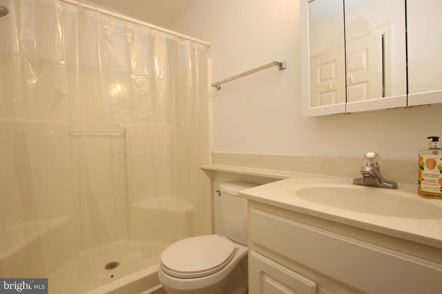 117 LAKESIDE Dr LEWES, DE 19958