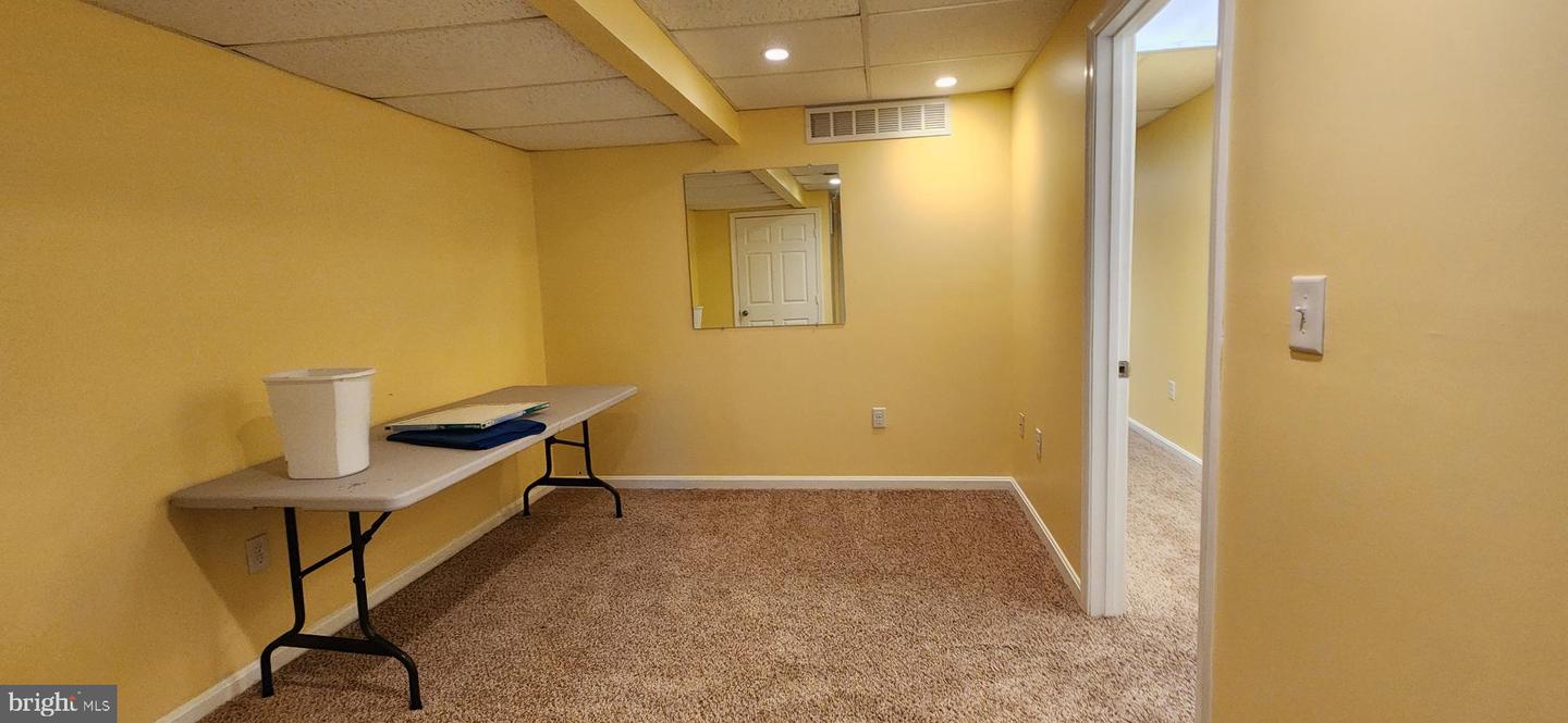 17010 MINOS CONAWAY Rd LEWES, DE 19958