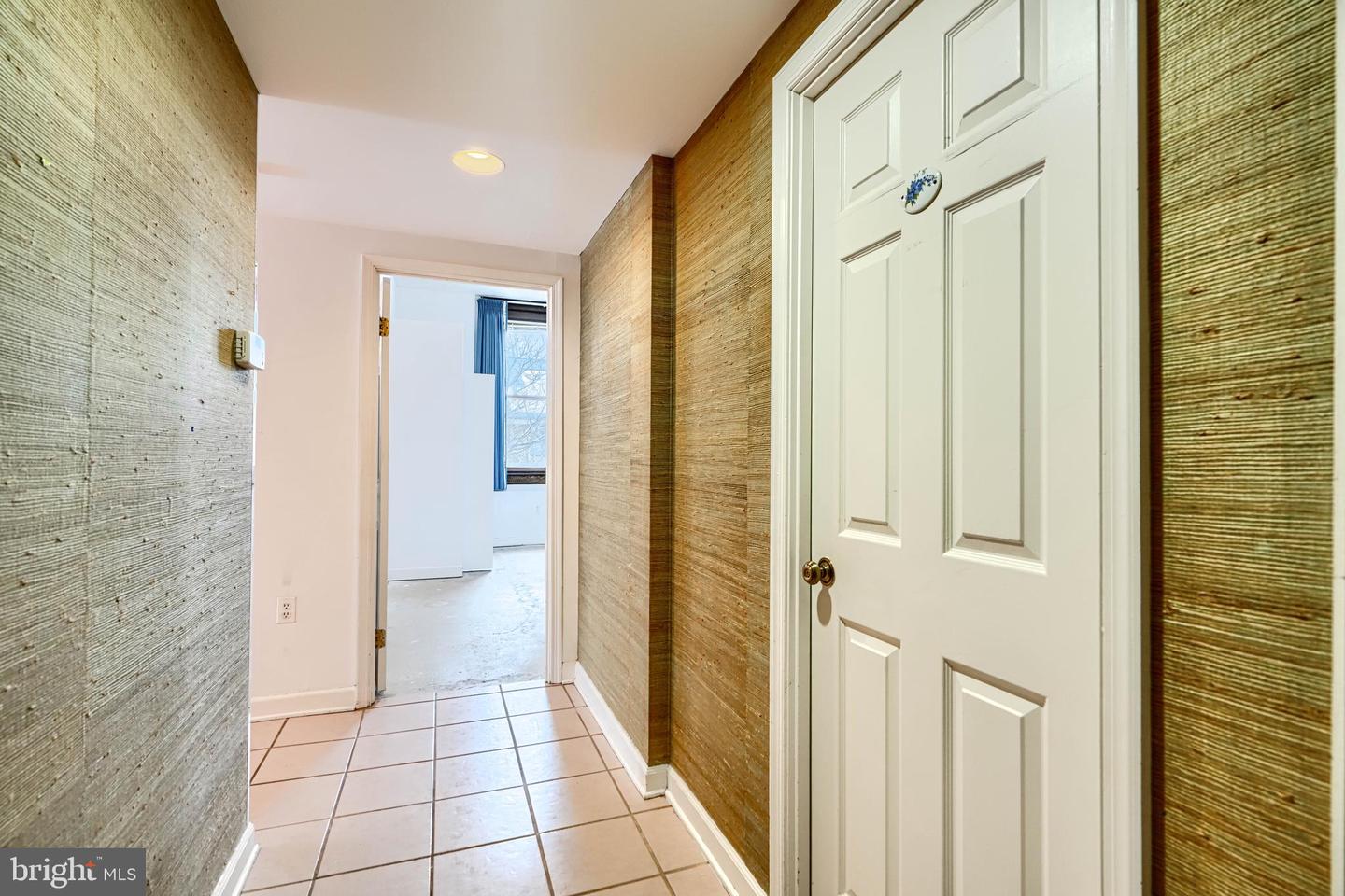 5712 ROLAND Ave #1E BALTIMORE, MD 21210