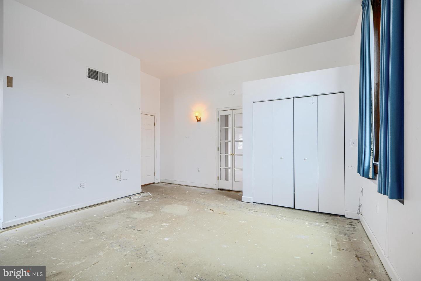 5712 ROLAND Ave #1E BALTIMORE, MD 21210