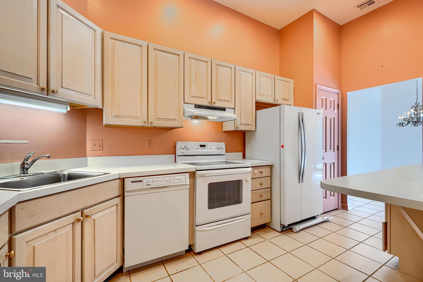 5712 ROLAND Ave #1E BALTIMORE, MD 21210