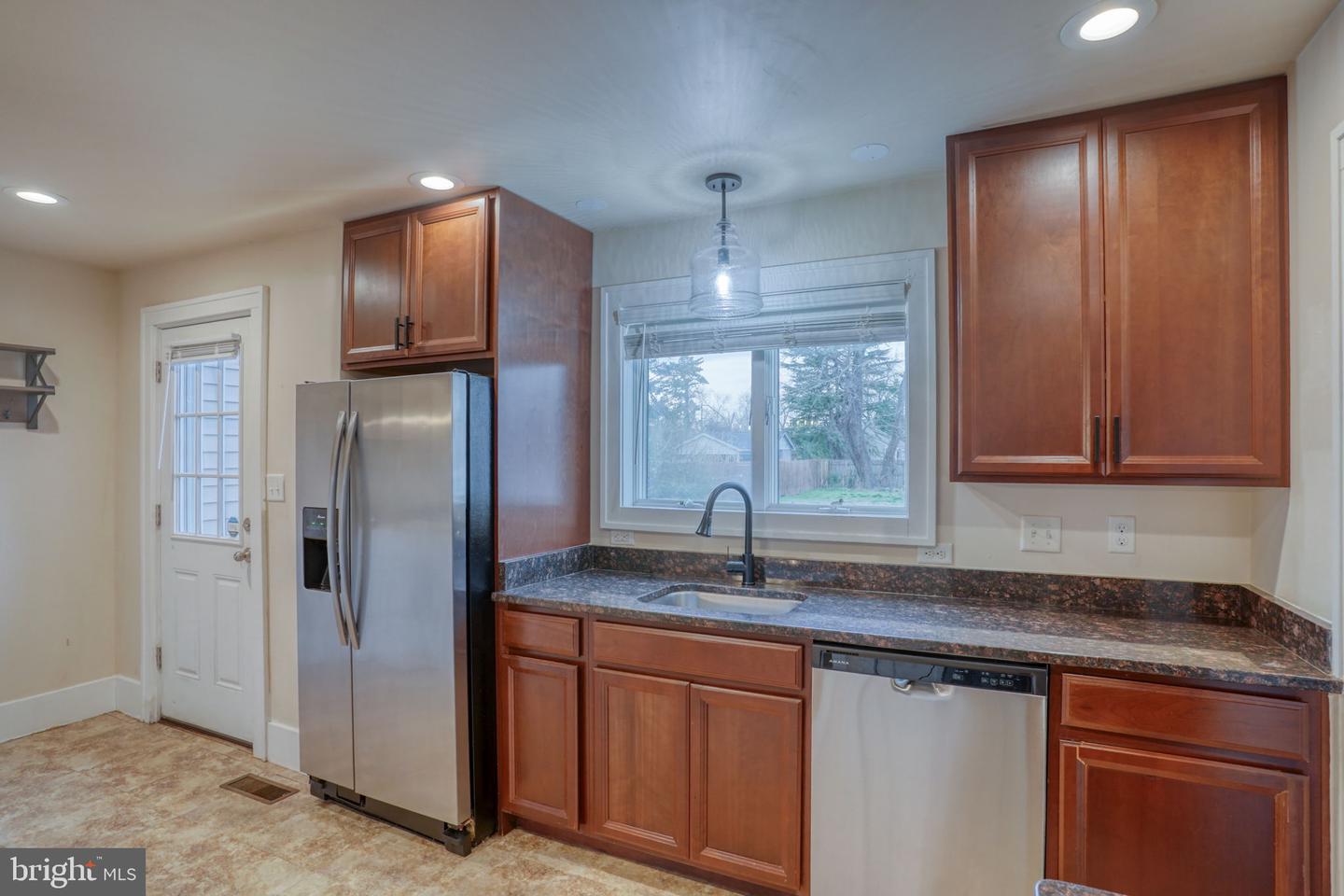 129 LAUREL Rd MILLSBORO, DE 19966