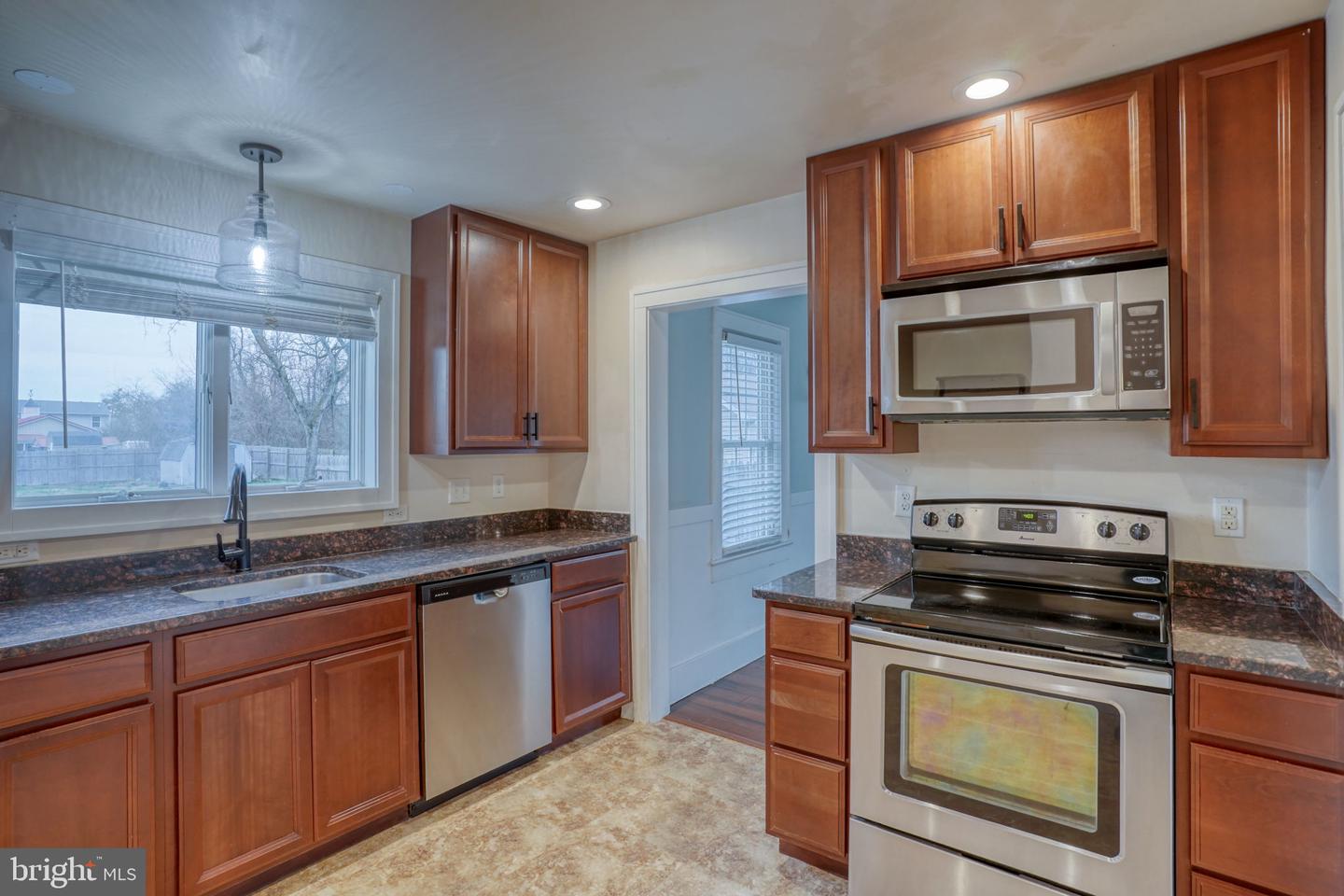 129 LAUREL Rd MILLSBORO, DE 19966