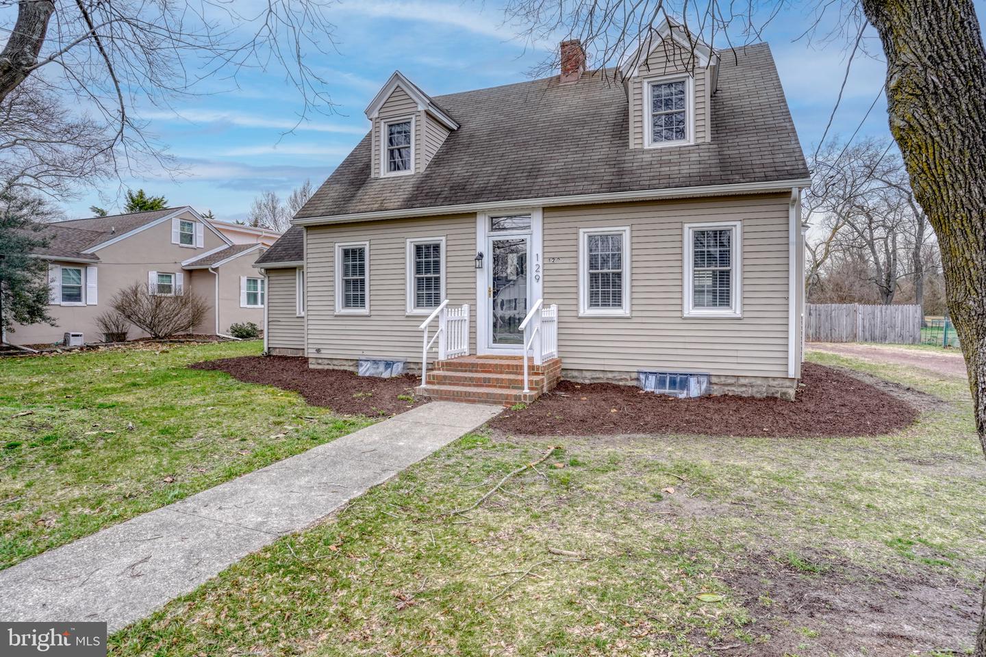 129 LAUREL Rd MILLSBORO, DE 19966