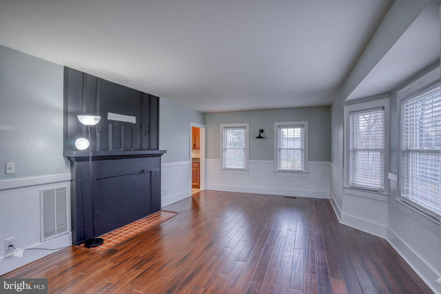 129 LAUREL Rd MILLSBORO, DE 19966