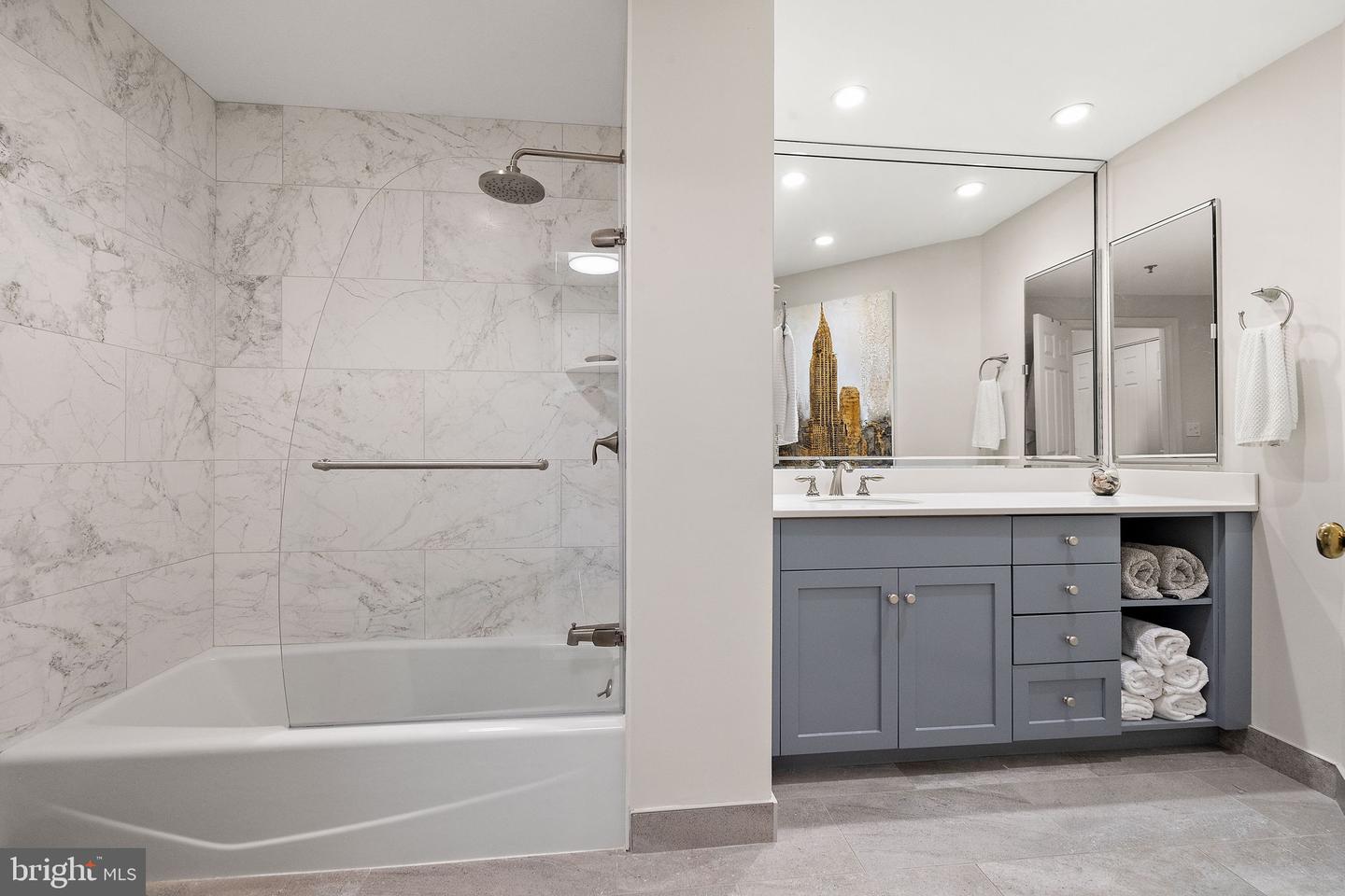 1100 LOVERING Ave #514 WILMINGTON, DE 19806