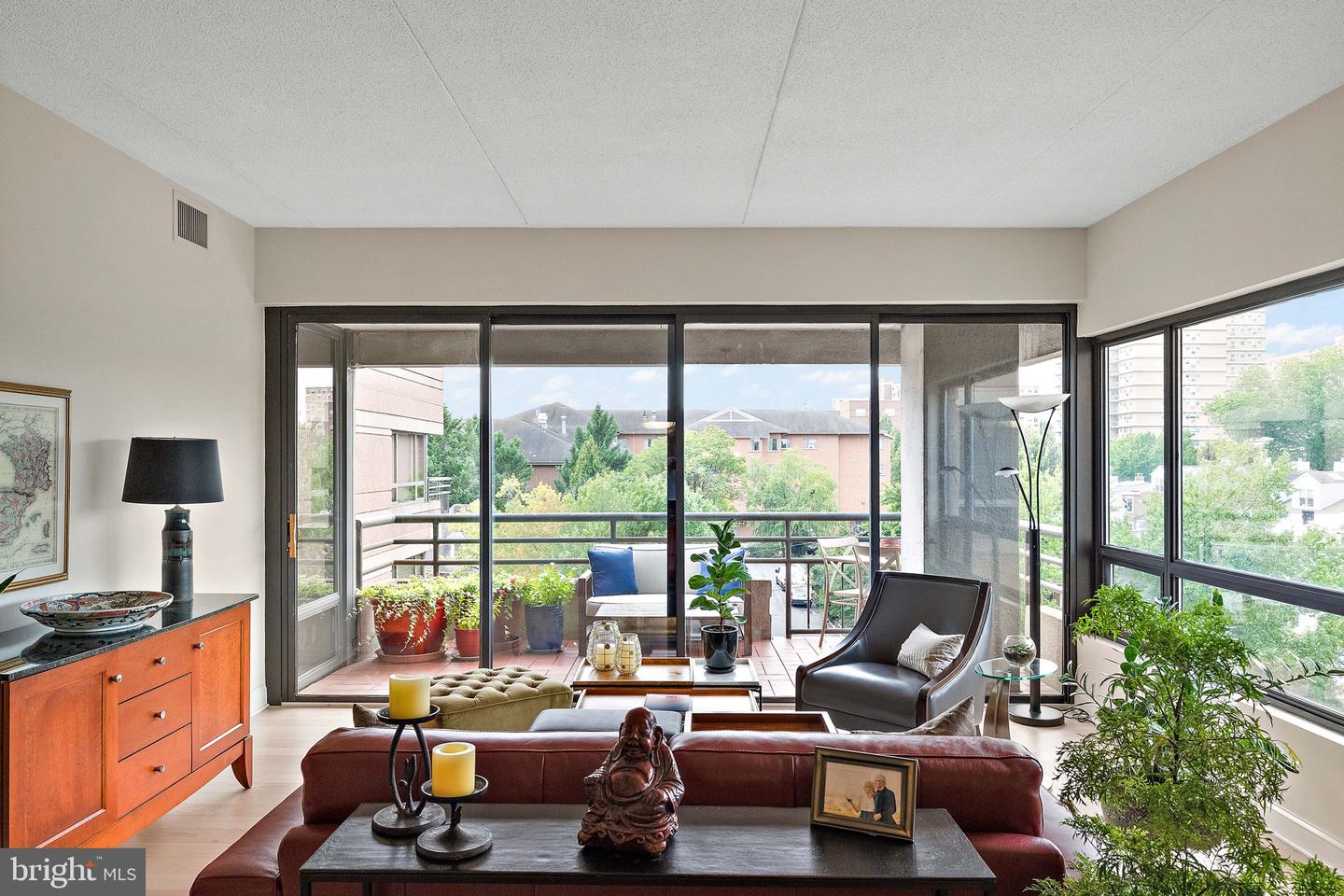 1100 LOVERING Ave #514 WILMINGTON, DE 19806