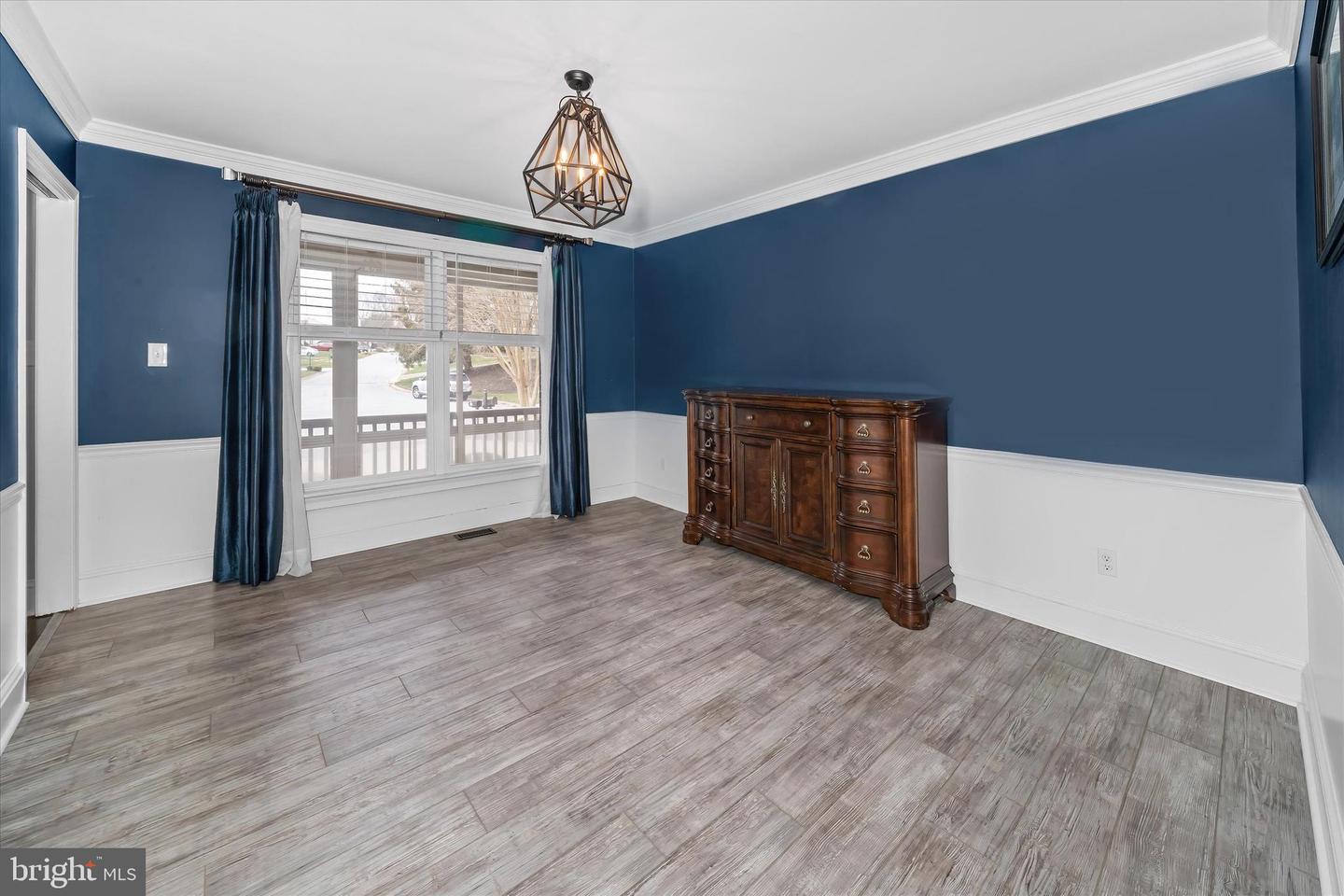 26 OLD STABLE Ln NEWARK, DE 19711