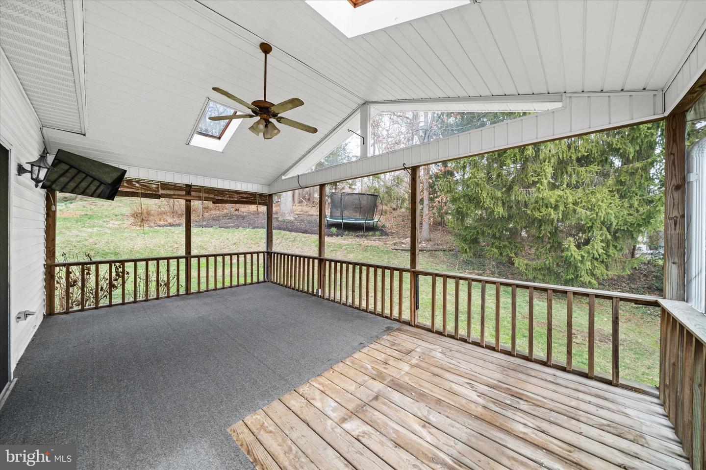 26 OLD STABLE Ln NEWARK, DE 19711