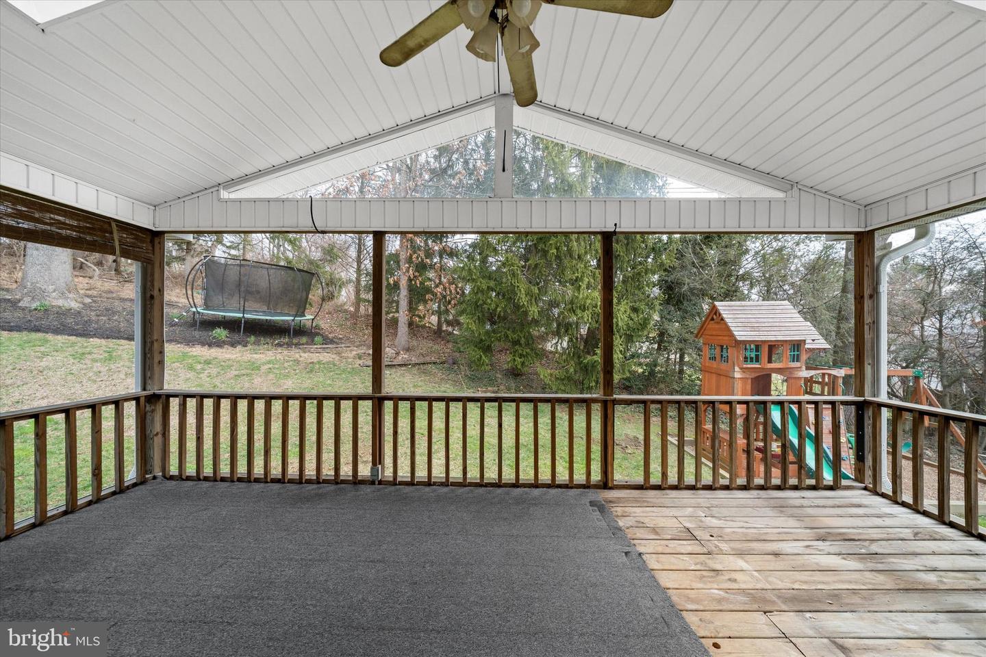 26 OLD STABLE Ln NEWARK, DE 19711