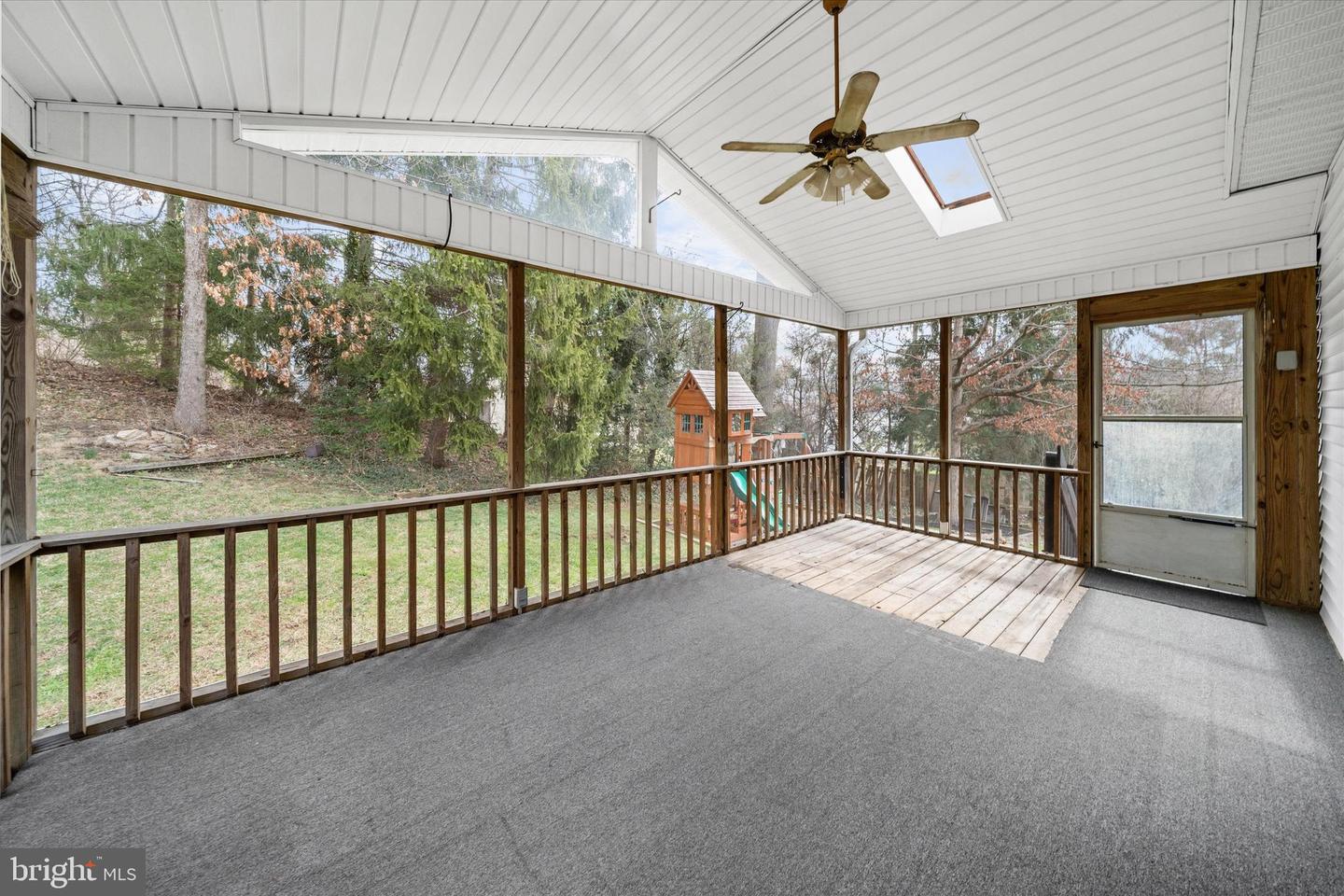 26 OLD STABLE Ln NEWARK, DE 19711