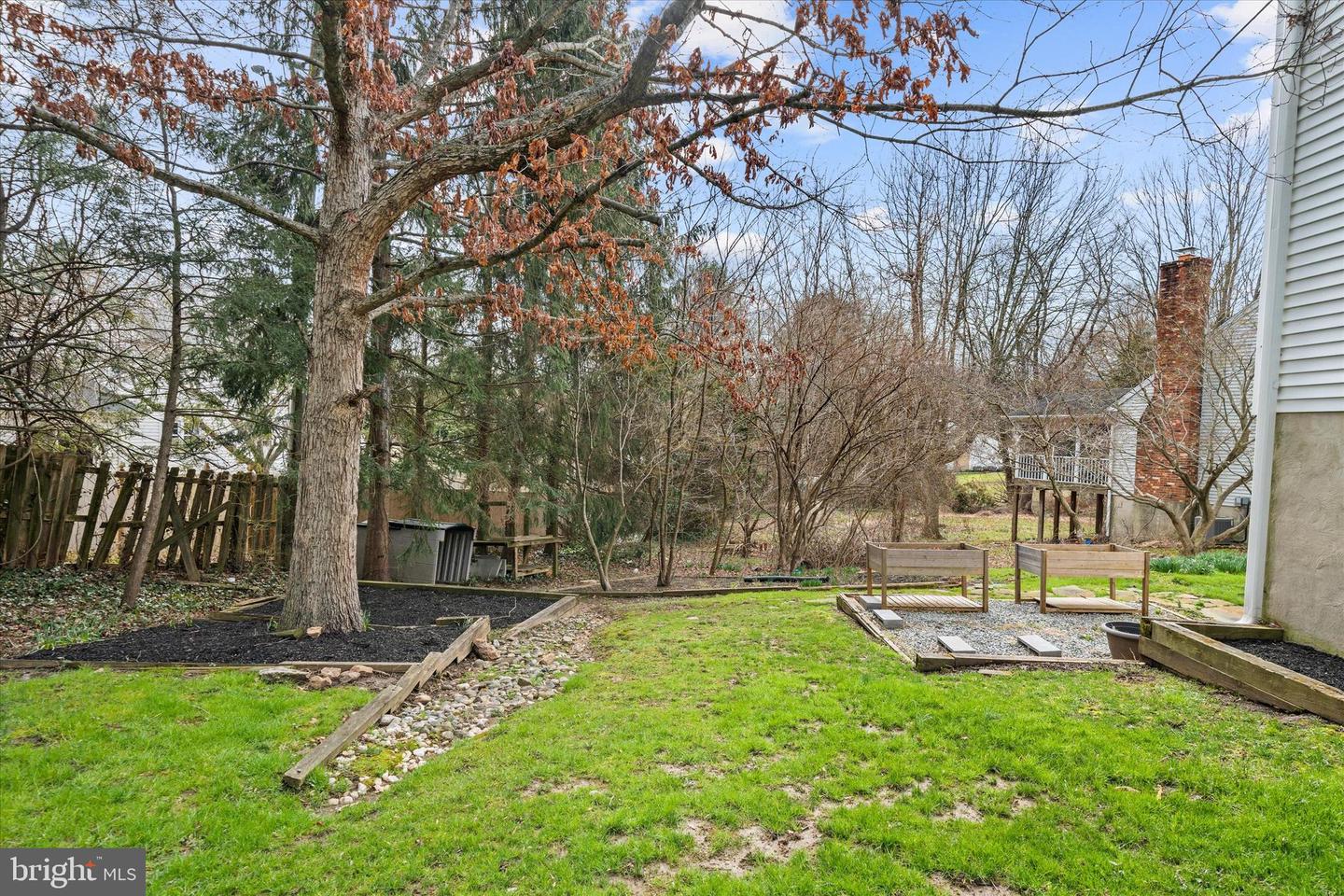 26 OLD STABLE Ln NEWARK, DE 19711