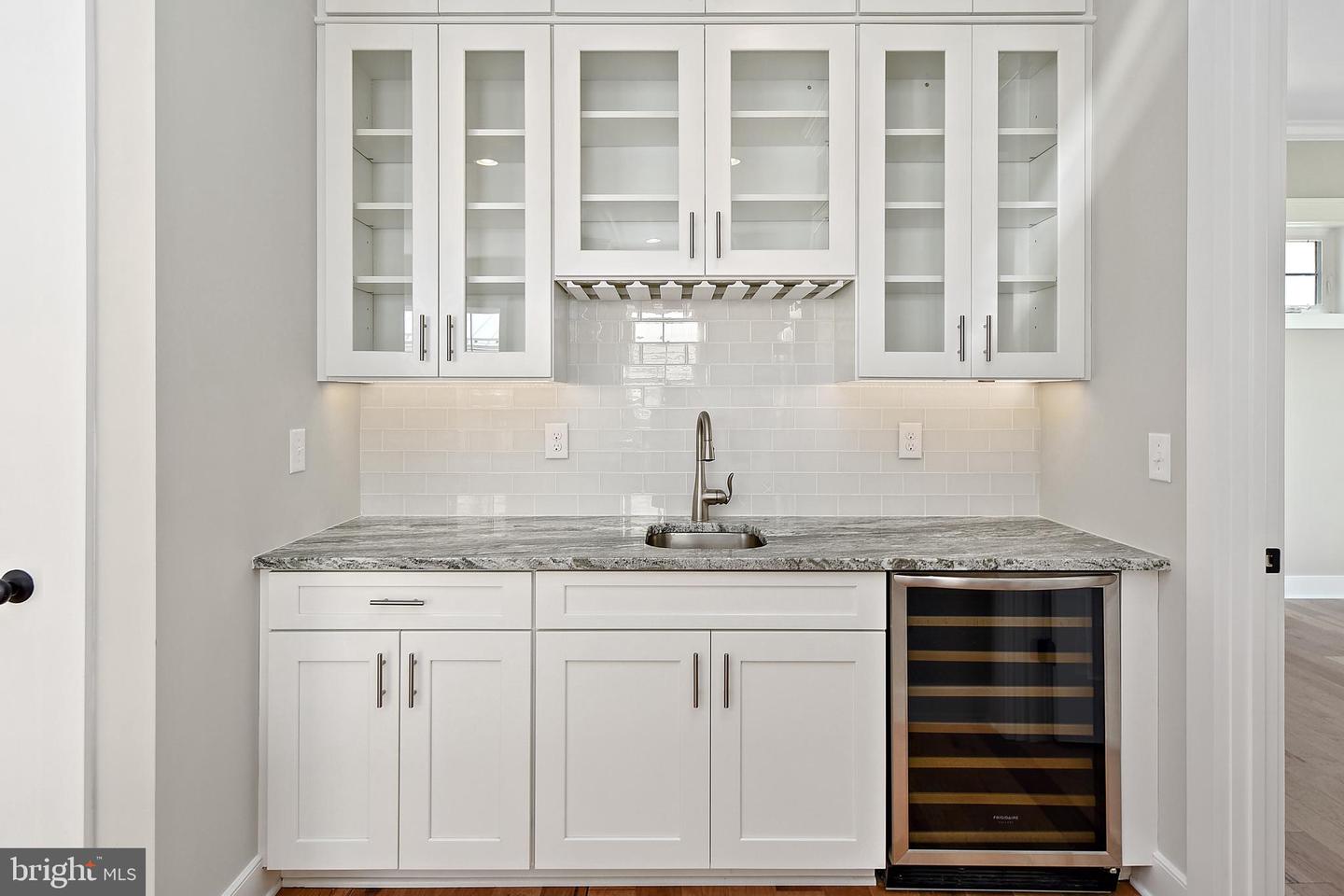 114 JERSEY St DEWEY BEACH, DE 19971